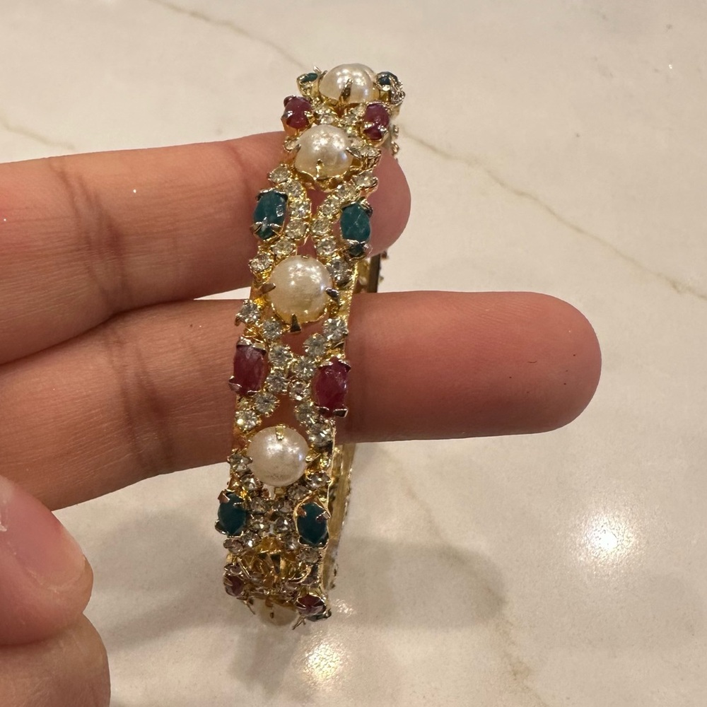 Elegant Gold and Multicolor Gemstone Bangle - Picture 5 of 5